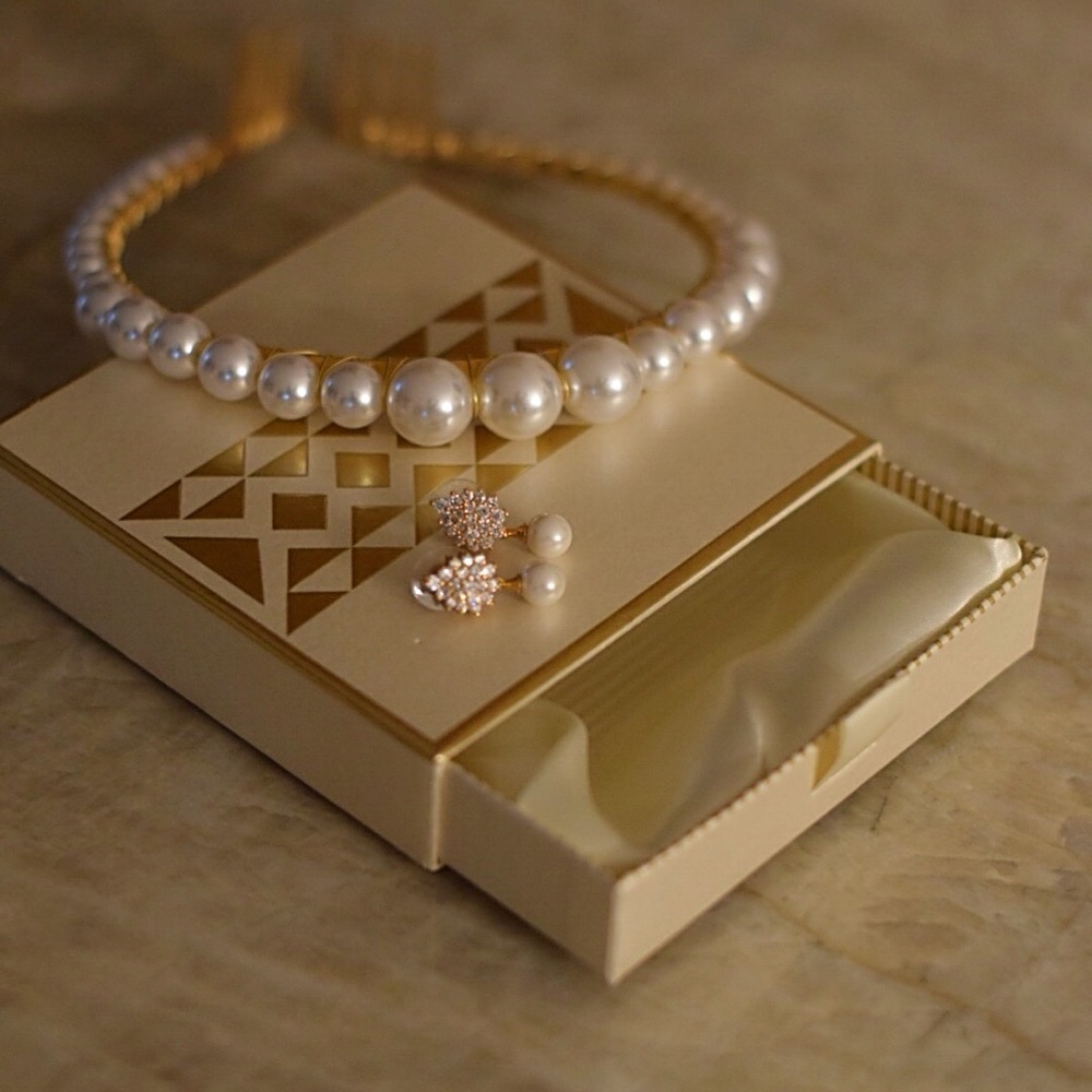 Earrings and headband